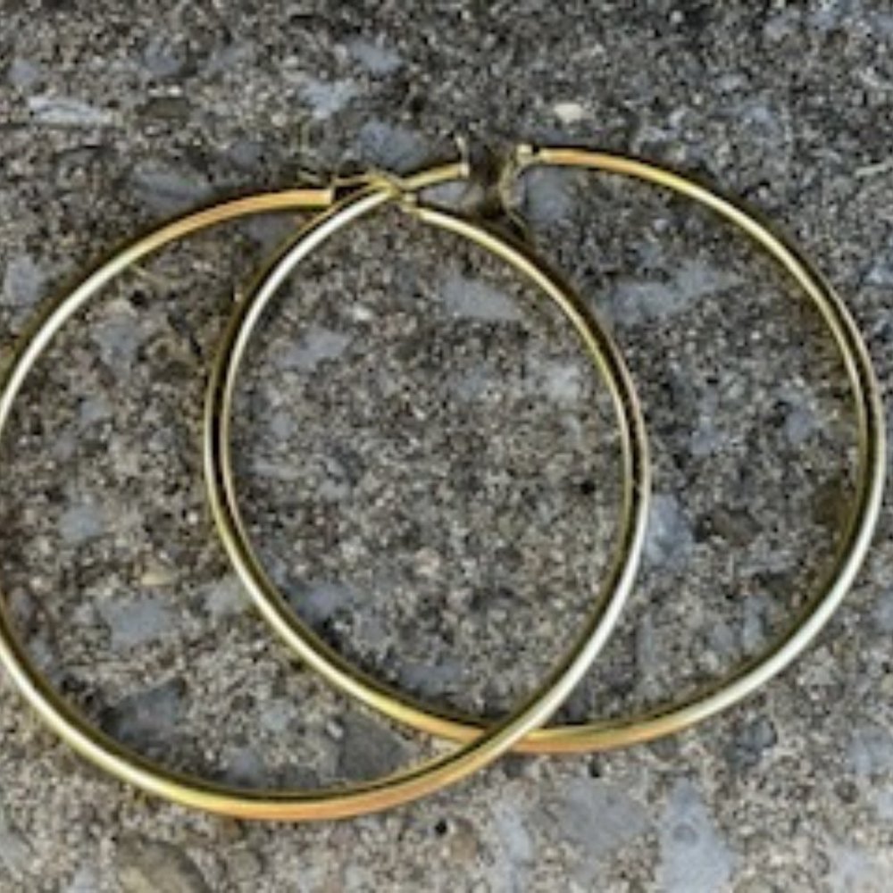 JCM yellow gold hoops